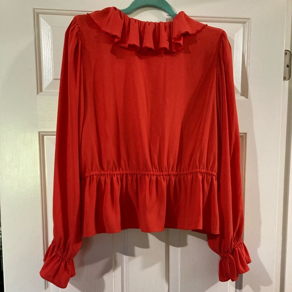 NWOT Scoop NYC red ruffle blouse - Picture 8 of 11